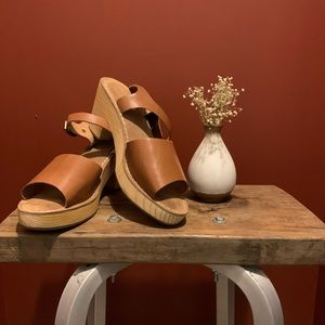 Urban Outfitters Sandal Clogs